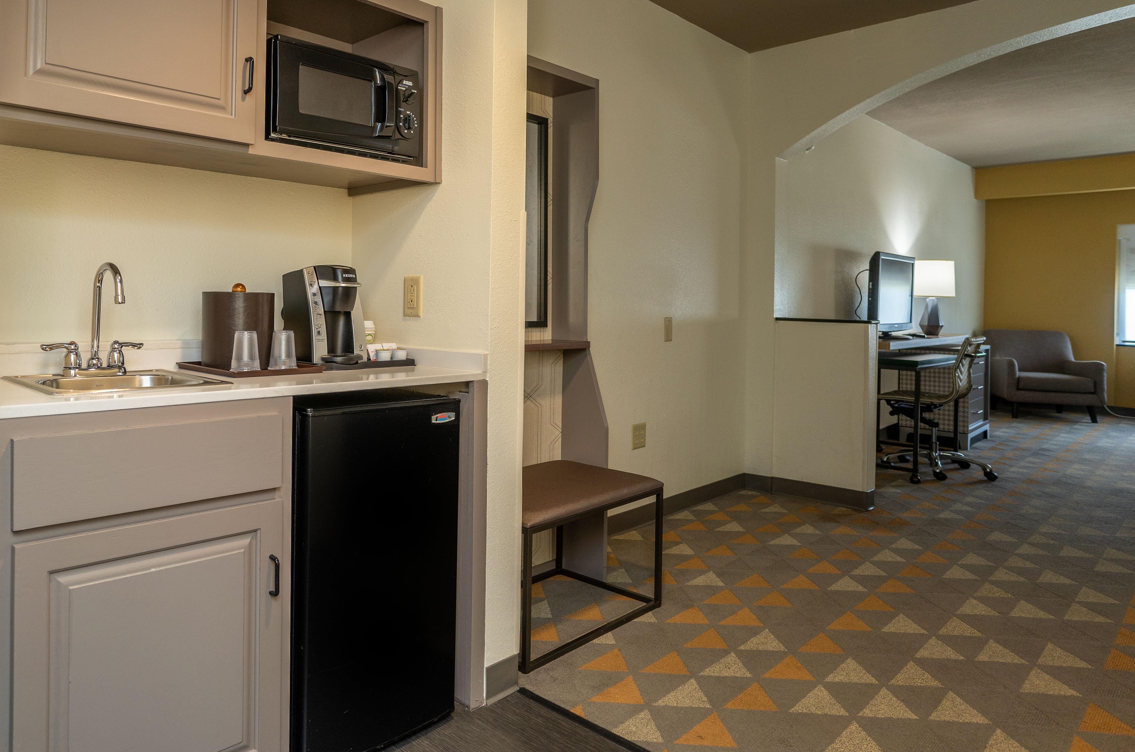 Holiday Inn Hotel & Suites Beaufort At Highway 21 By Ihg Exterior foto